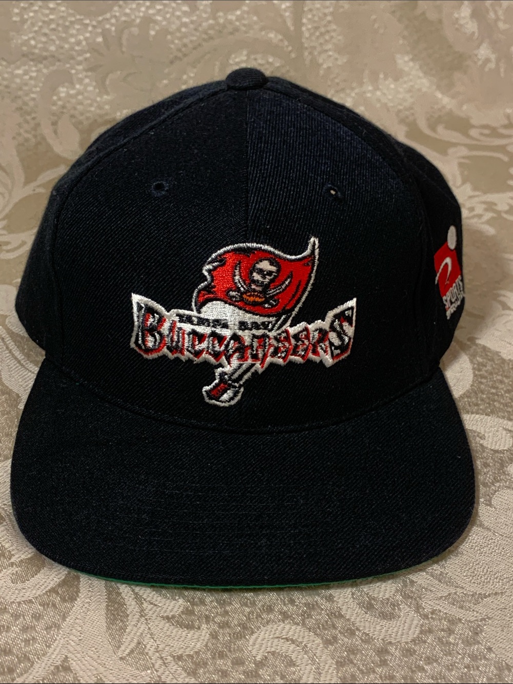 Tampa Bay Buccaneers Black Team Logo Snapback Hat
